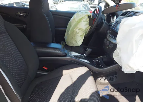 2020 Dodge Journey Se Value из США, поврежденный, VIN 3C4PDCAB8LT277619